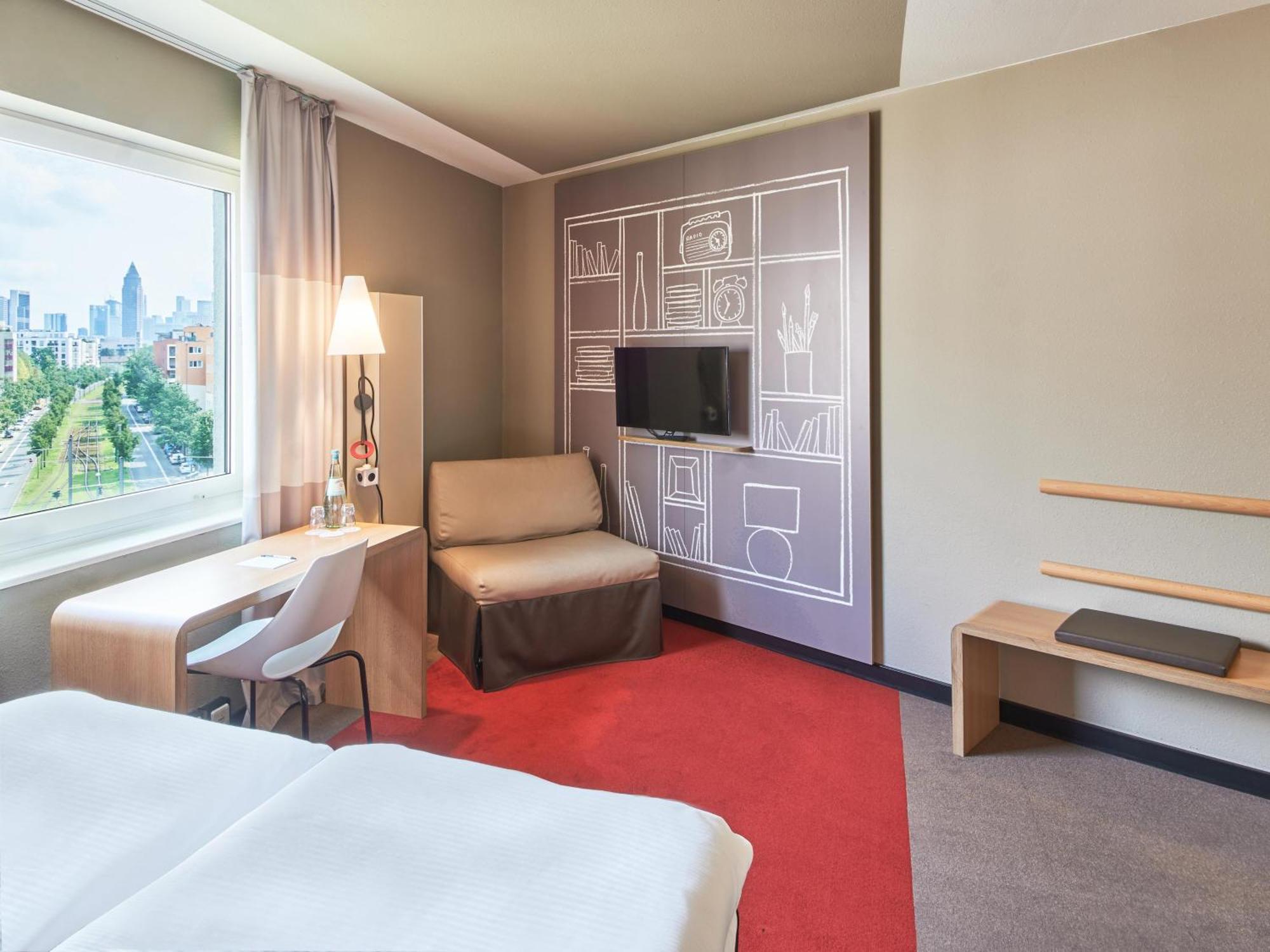 Ibis Frankfurt Messe 3*