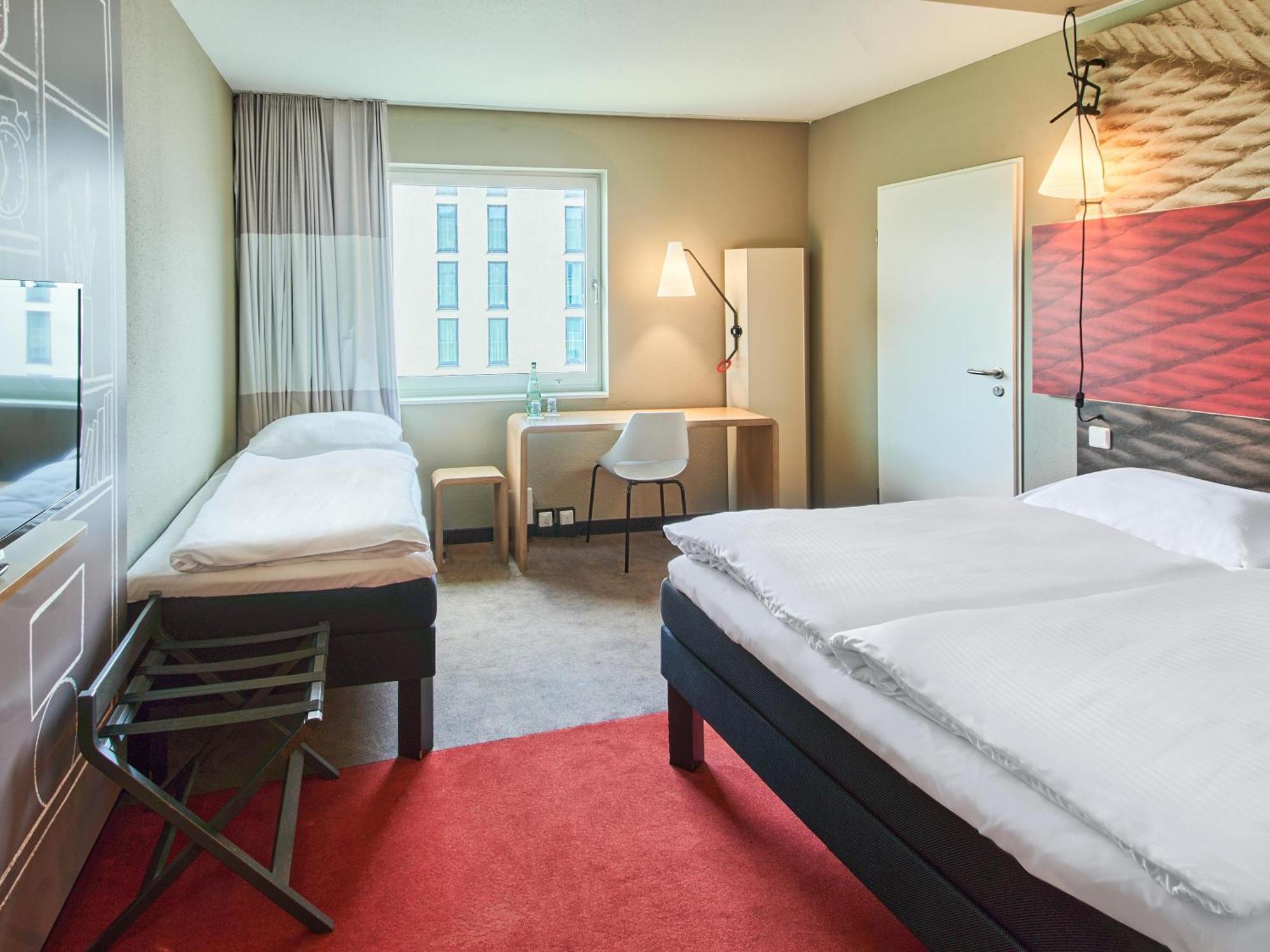 Ibis Frankfurt Messe 3*