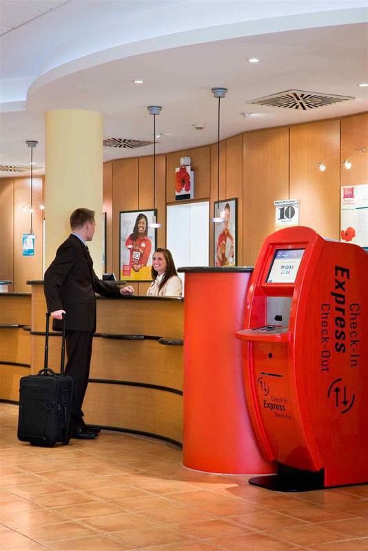 Ibis Frankfurt Messe 3*